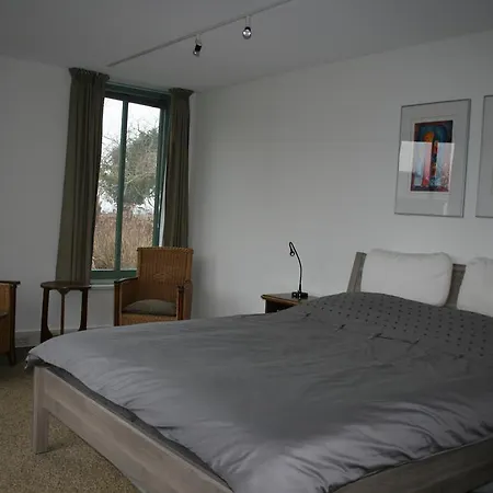 Holiday home Koetshuis De Polderruimte *